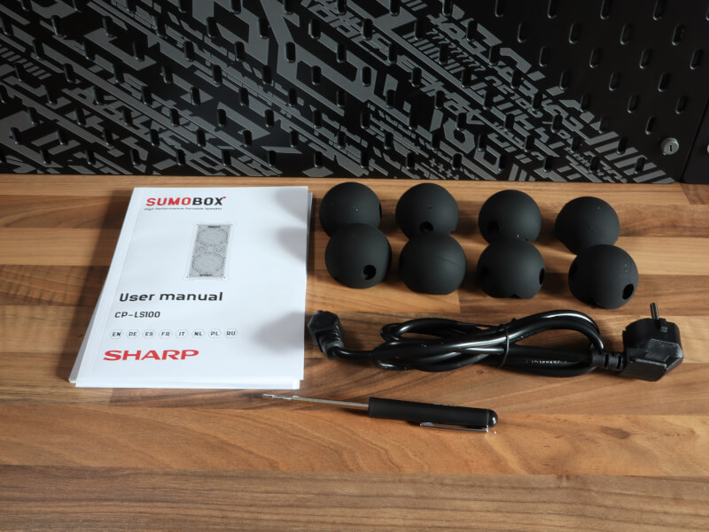Lautsprecher SAM Devialet Soundbox Sharp von Sumobox CP-LS100 Akku tragbar.JPG